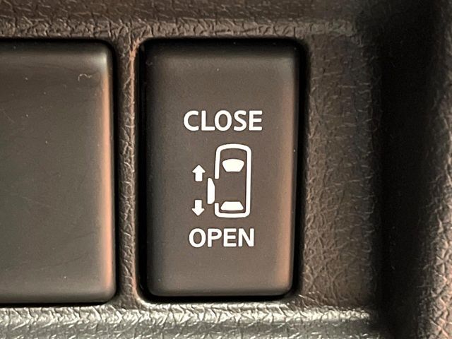 NISSAN NV350 CARAVAN 2021