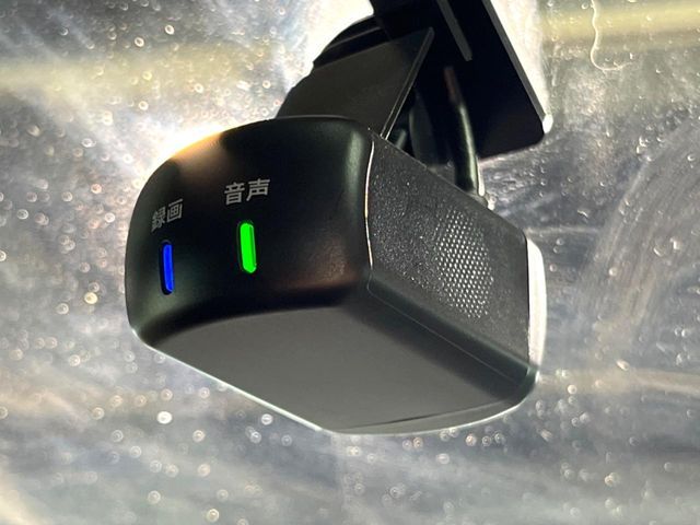 NISSAN NV350 CARAVAN 2021