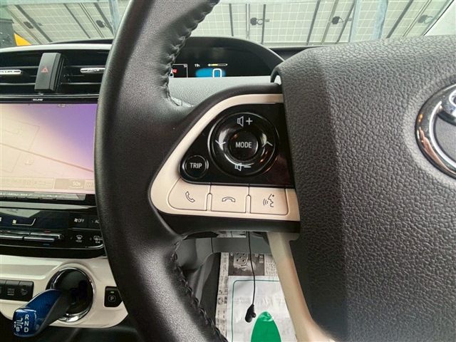 TOYOTA PRIUS 4WD 2016