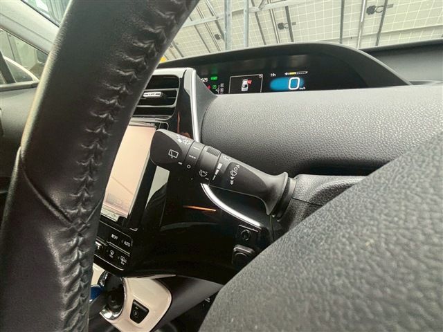 TOYOTA PRIUS 4WD 2016