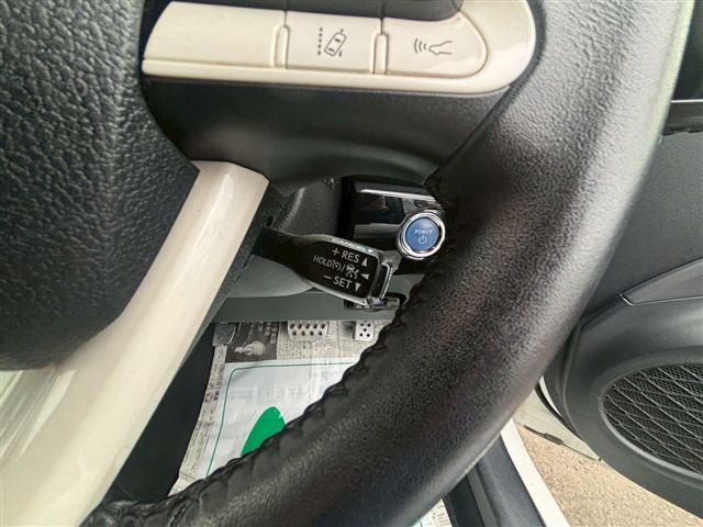 TOYOTA PRIUS 4WD 2016