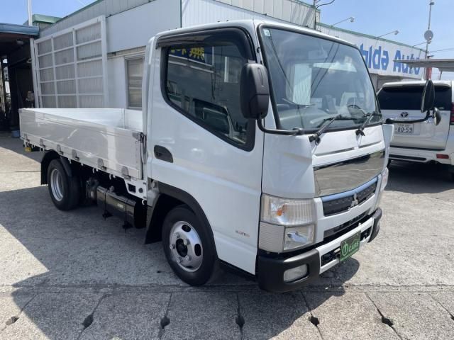 MITSUBISHI CANTER 2019