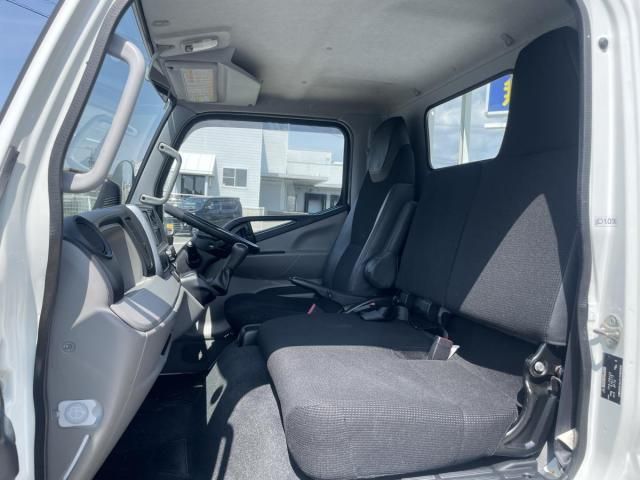 MITSUBISHI CANTER 2019