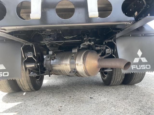 MITSUBISHI CANTER 2019