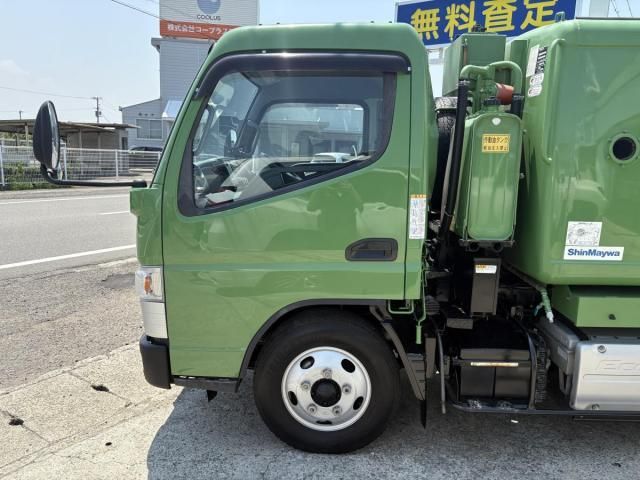 MITSUBISHI CANTER 2013