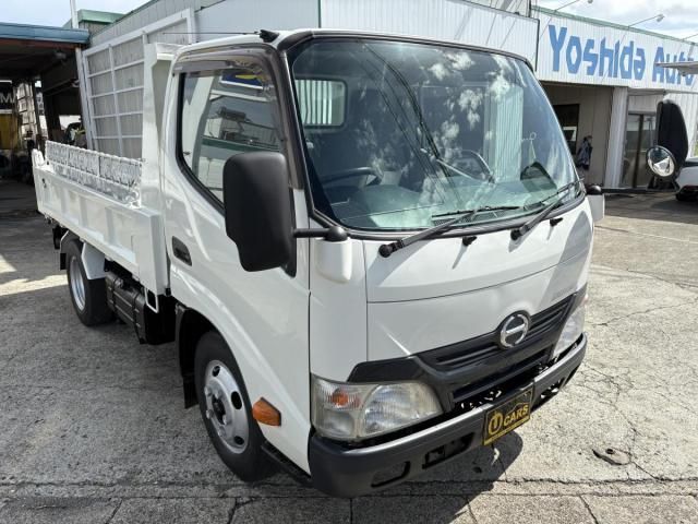 HINO DUTRO 2012