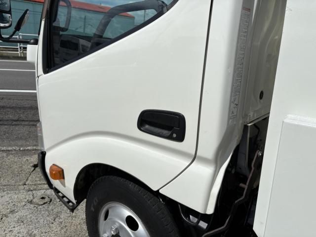 HINO DUTRO 2012