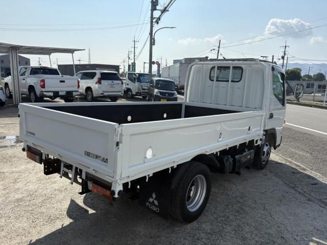 MITSUBISHI CANTER 2014