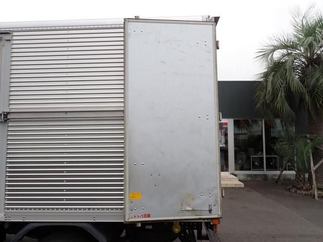 MITSUBISHI CANTER 2017