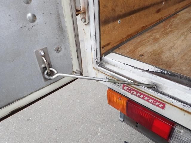 MITSUBISHI CANTER 2017