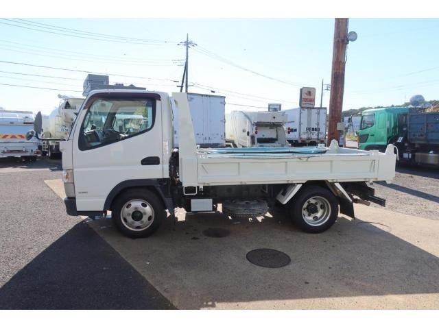 MITSUBISHI CANTER 2018