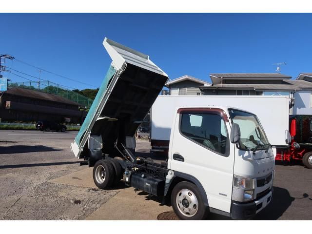 MITSUBISHI CANTER 2018