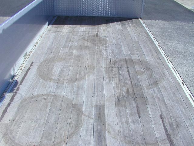 MITSUBISHI FUSOU FIGHTER 2014