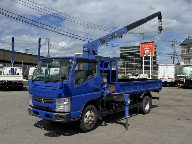 MITSUBISHI CANTER 2013