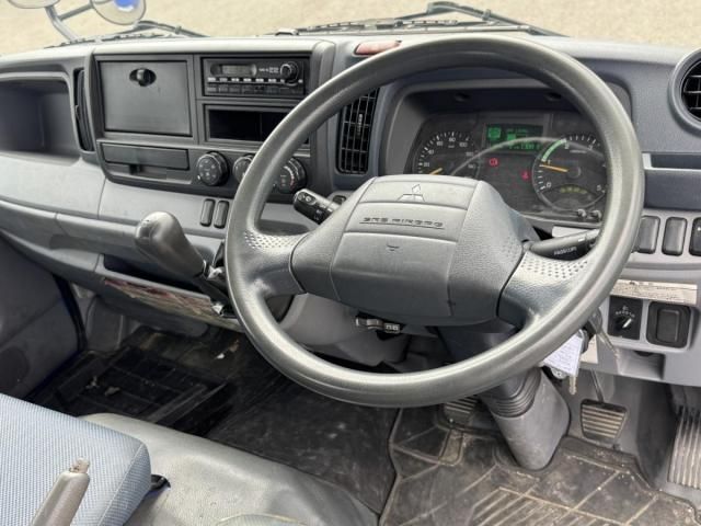 MITSUBISHI CANTER 2013