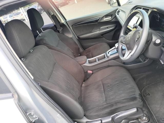 HONDA SHUTTLE HYBRID 2020