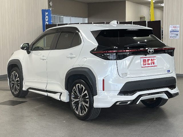 TOYOTA YARIS CROSS 2020