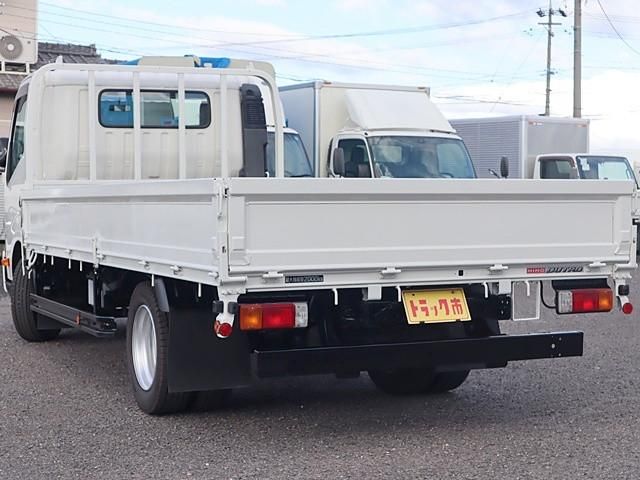 HINO DUTRO 2020