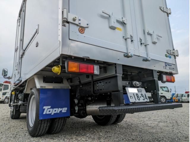 MITSUBISHI CANTER 2025