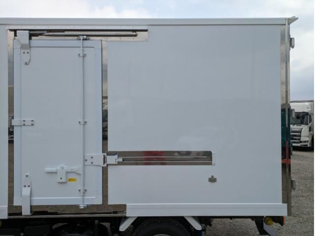 MITSUBISHI CANTER 2025