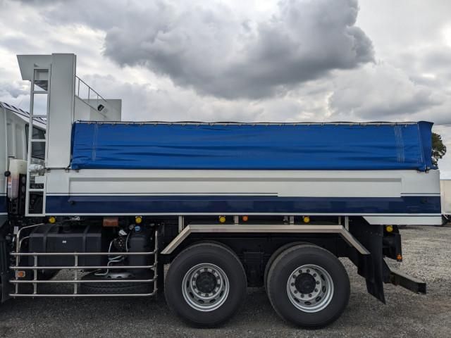 MITSUBISHI FUSOU SUPER GREAT 2024