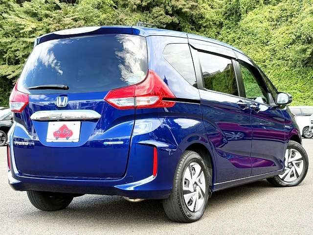 HONDA FREED HYBRID 2018