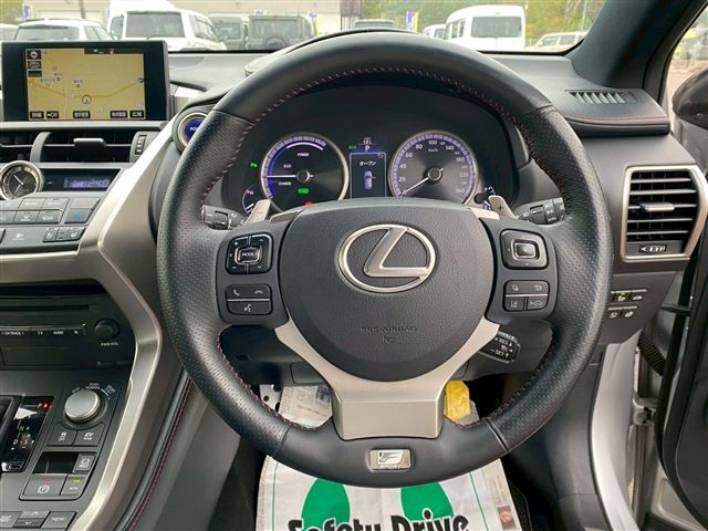 TOYOTA LEXUS NX300h AWD 2014