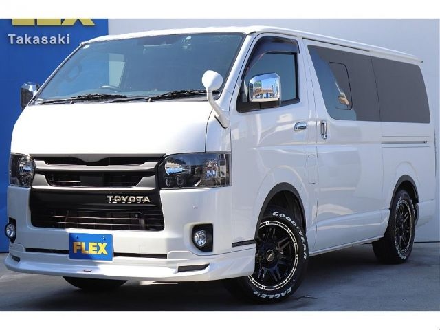 TOYOTA HIACE van 4WD 2022