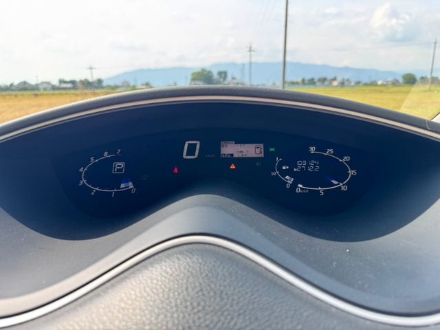 NISSAN SERENA  S-HYBRID 2013