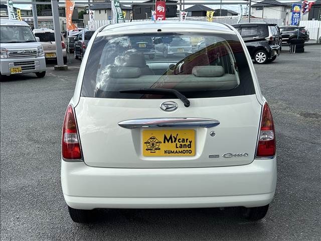 DAIHATSU MIRA GINO 2004