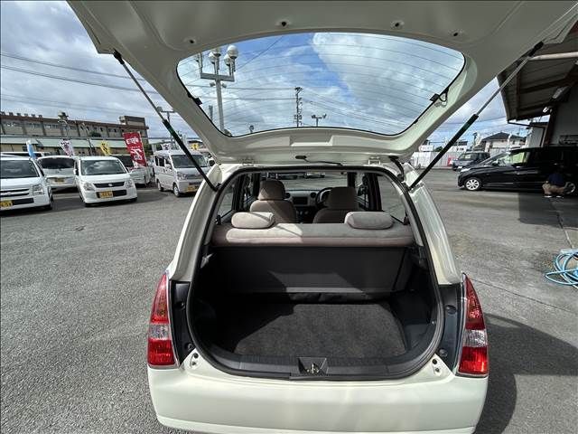 DAIHATSU MIRA GINO 2004