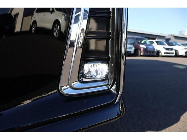 TOYOTA ALPHARD 4WD 2021