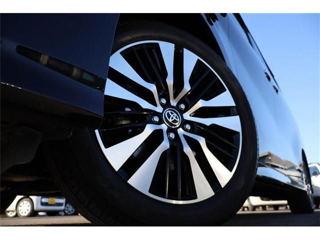 TOYOTA ALPHARD 4WD 2021