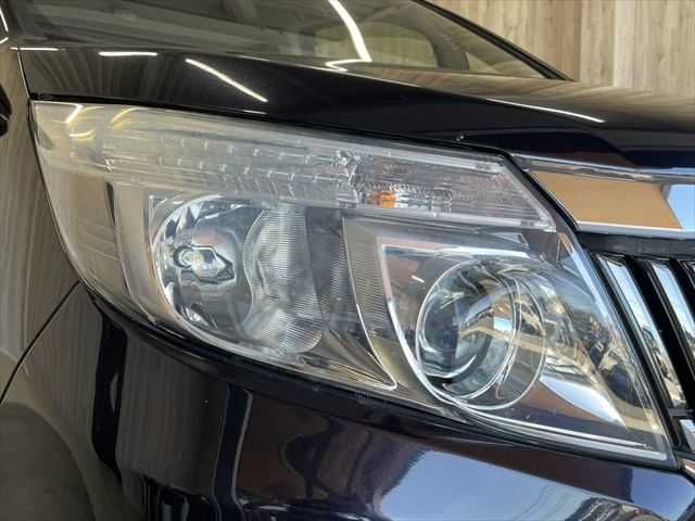 TOYOTA ESQUIRE HYBRID 2014