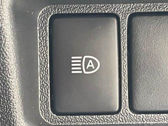 TOYOTA HIACE van 2WD 2020