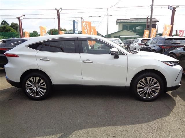 TOYOTA HARRIER HYBRID 2024