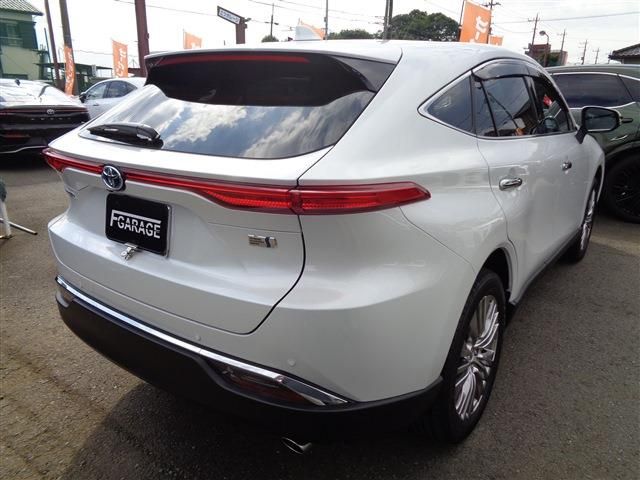 TOYOTA HARRIER HYBRID 2024