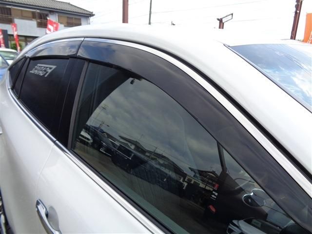 TOYOTA HARRIER HYBRID 2024