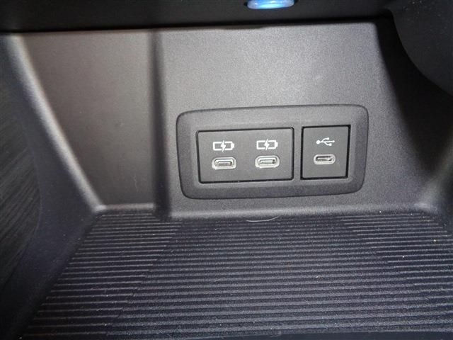 TOYOTA HARRIER HYBRID 2024