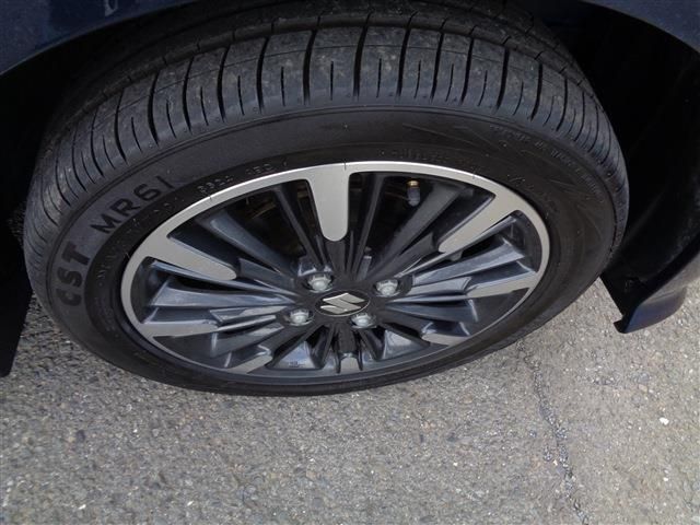 SUZUKI Spacia custom 4WD 2023