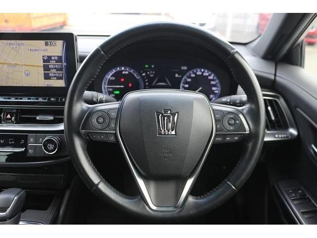 TOYOTA CROWN sedan hybrid 2021