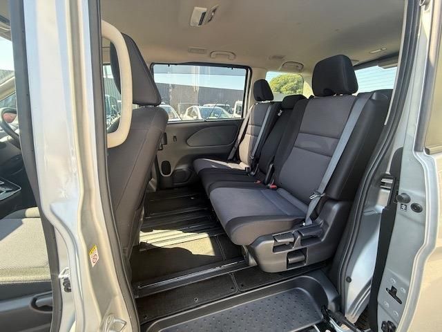 NISSAN SERENA  WG 2020