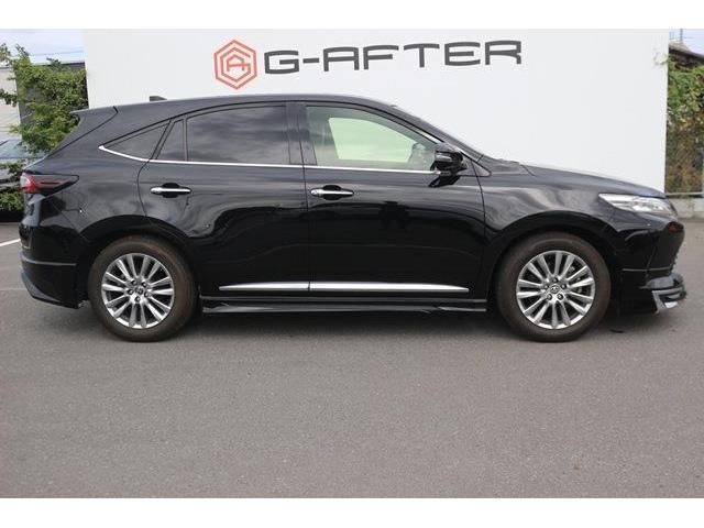 TOYOTA HARRIER 4WD 2017
