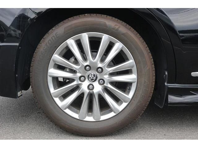 TOYOTA HARRIER 4WD 2017