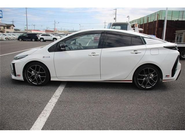 TOYOTA PRIUS PHV 2018