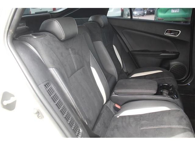 TOYOTA PRIUS PHV 2018