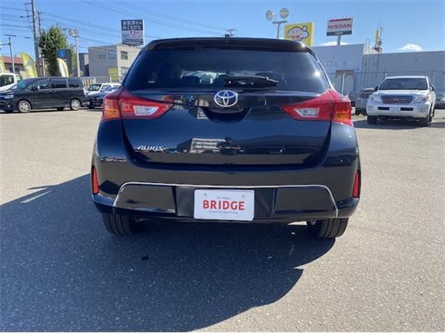 TOYOTA AURIS 4WD 2014