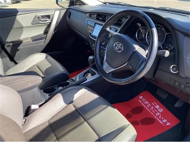 TOYOTA AURIS 4WD 2014
