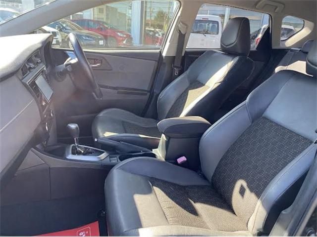 TOYOTA AURIS 4WD 2014