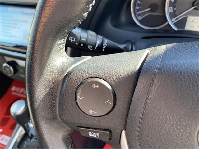 TOYOTA AURIS 4WD 2014